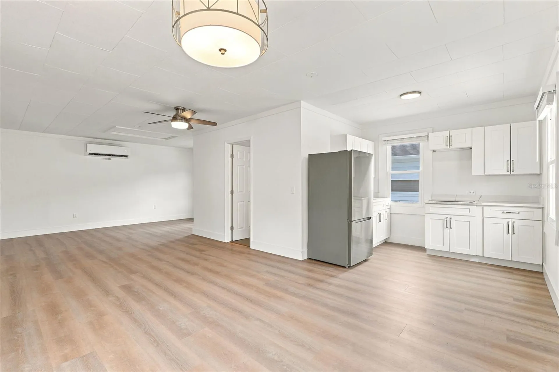 2704 E Jefferson Street Orlando FL 32803