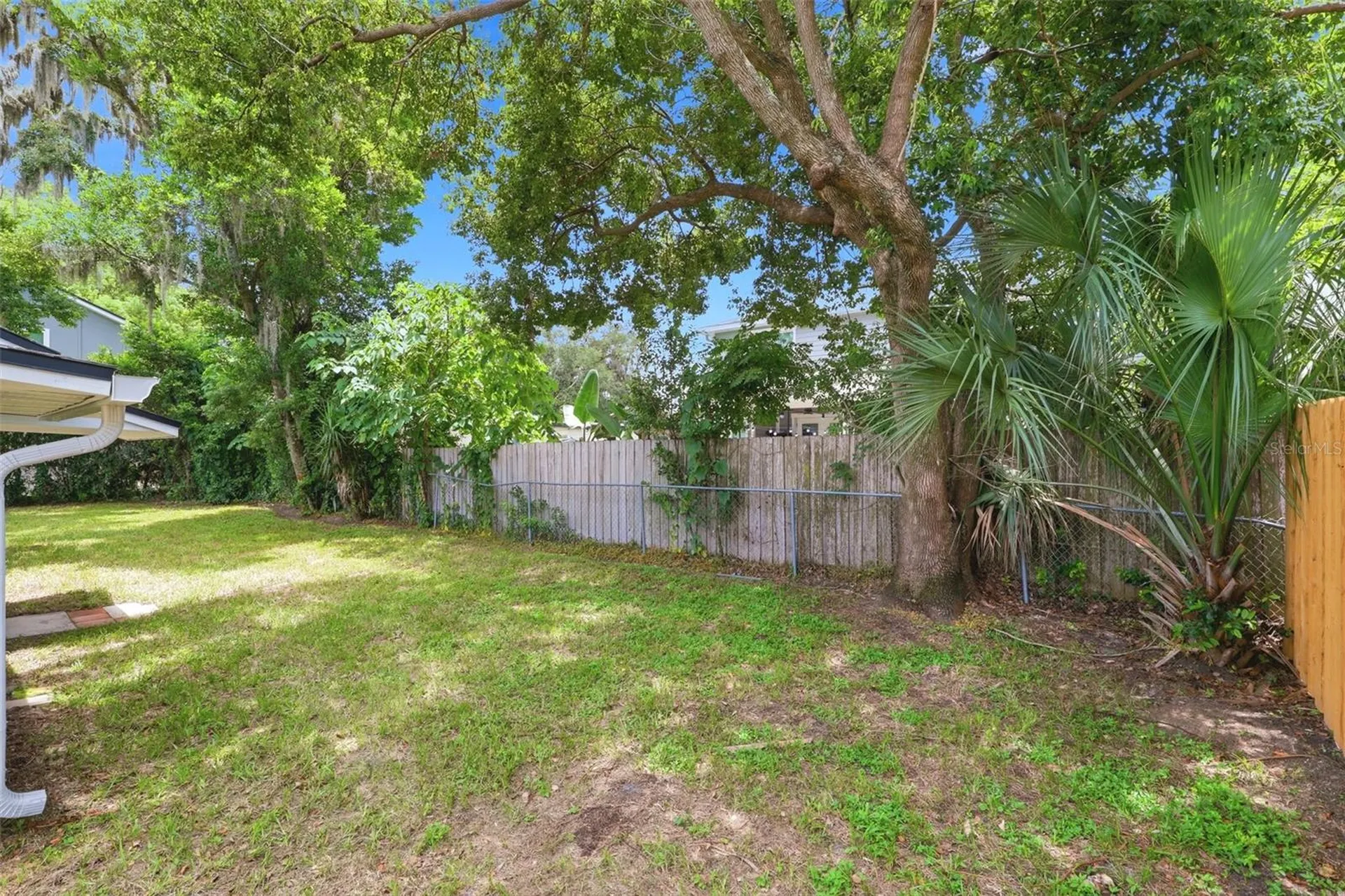 2704 E Jefferson Street Orlando FL 32803