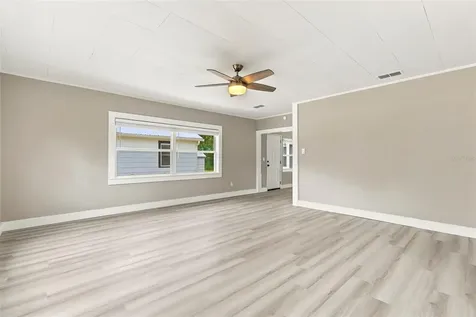 2704 E Jefferson Street Orlando FL 32803