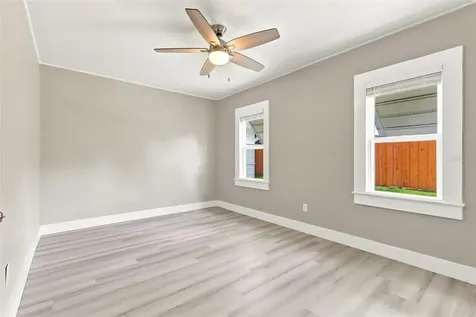 2704 E Jefferson Street Orlando FL 32803