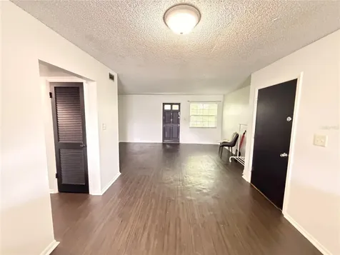 525 Conway Road Orlando FL 32807