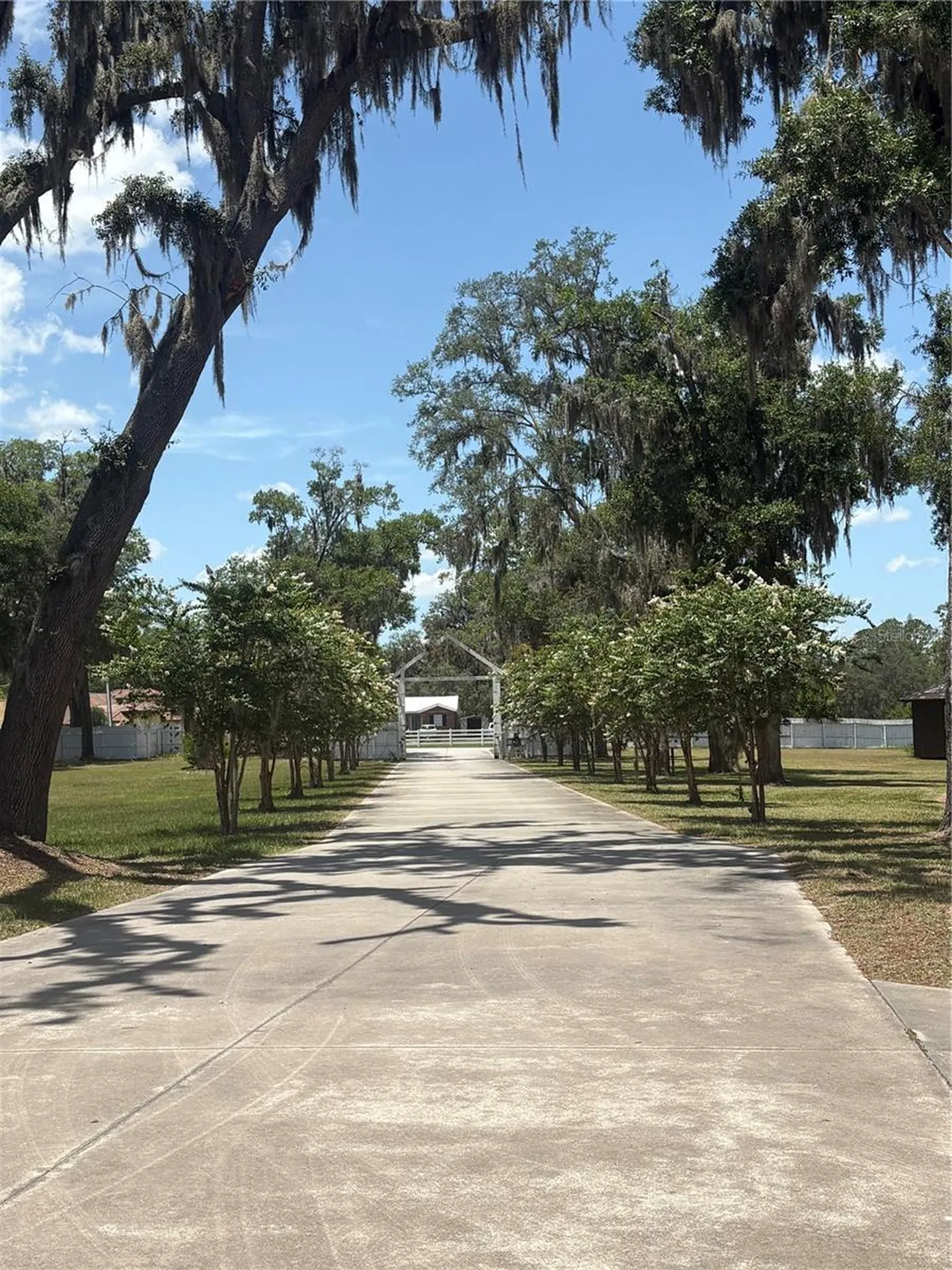 1895 SW Little Road Lake City FL 32024
