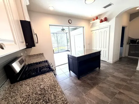 10806 Pine Bluff Glen Parrish FL 34219