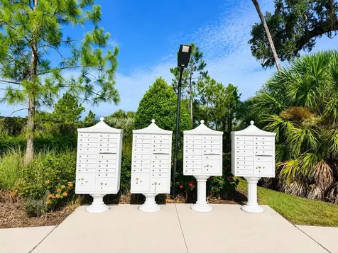 10806 Pine Bluff Glen Parrish FL 34219