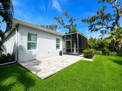 10806 Pine Bluff Glen Parrish FL 34219