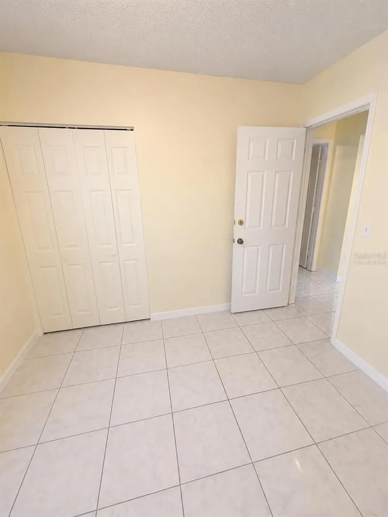 8002 Woodvine Place Tampa FL 33615