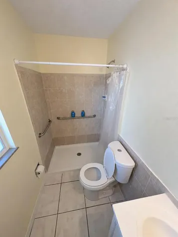 8002 Woodvine Place Tampa FL 33615