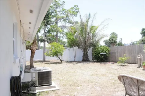 8002 Woodvine Place Tampa FL 33615