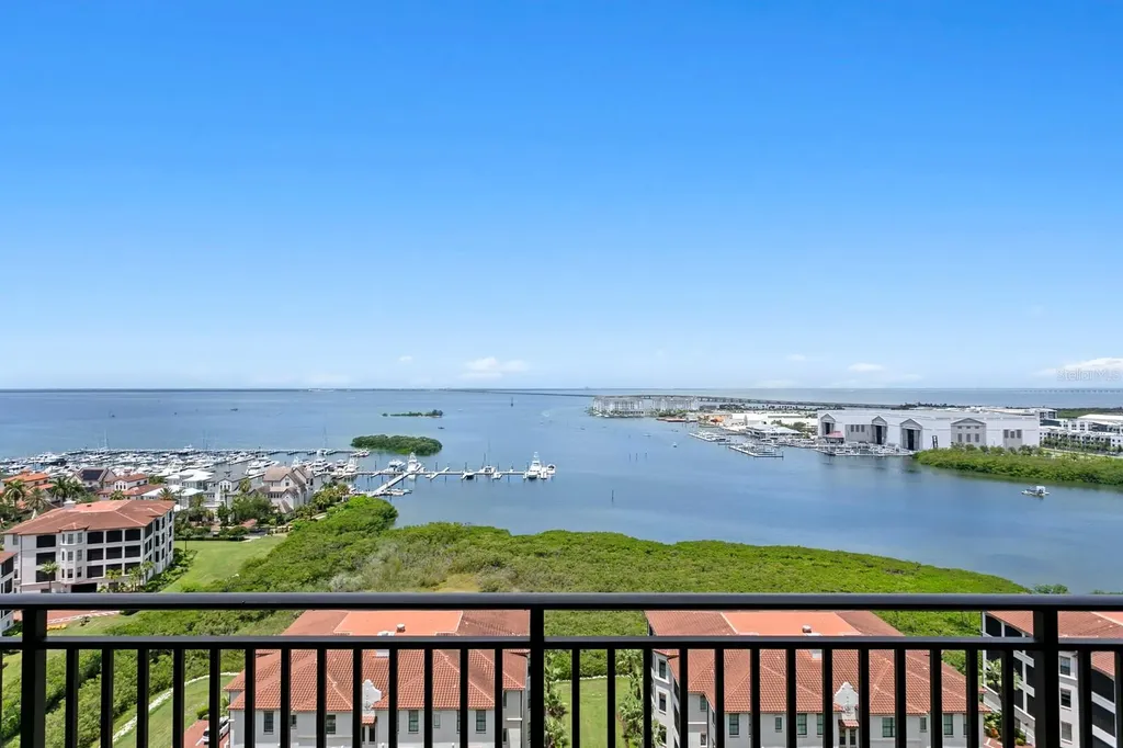 5823 Bowen Daniel Drive Tampa FL 33616