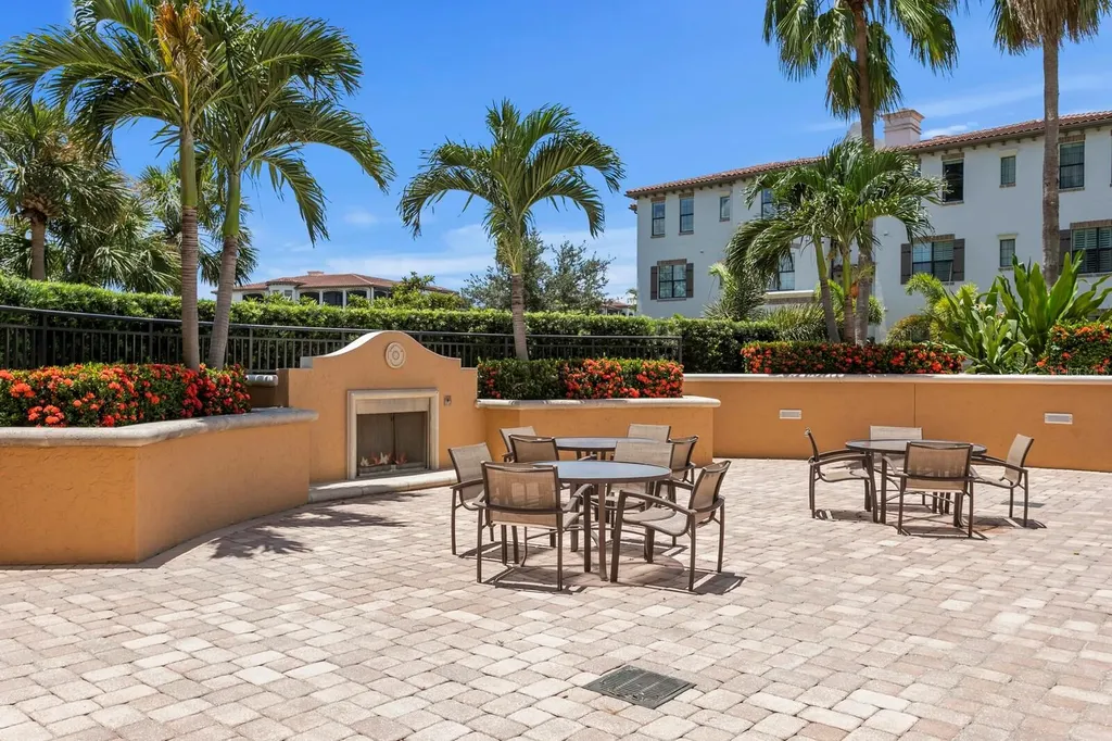 5823 Bowen Daniel Drive Tampa FL 33616