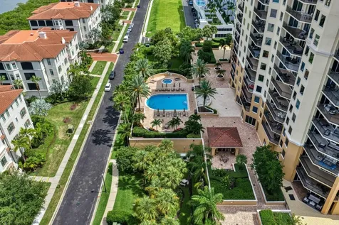5823 Bowen Daniel Drive Tampa FL 33616