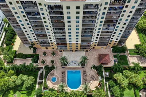 5823 Bowen Daniel Drive Tampa FL 33616