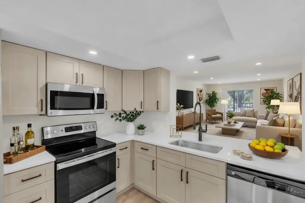 6304 Pointe West Boulevard Bradenton FL 34209