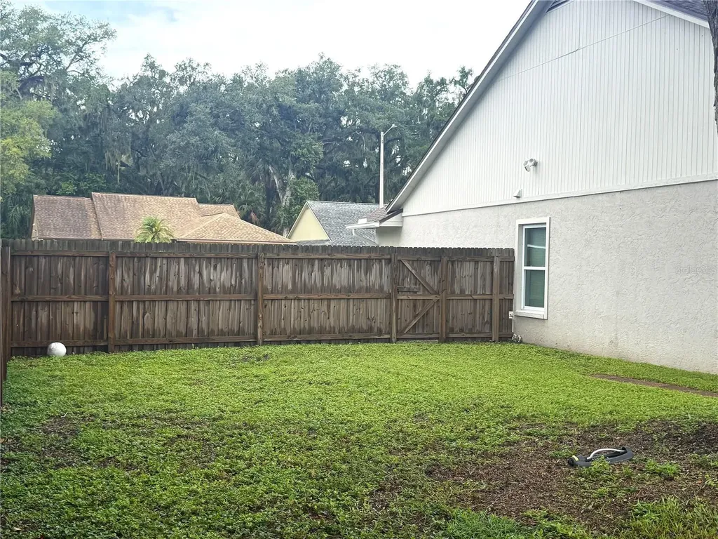 2042 Shadow Pine Drive Brandon FL 33511