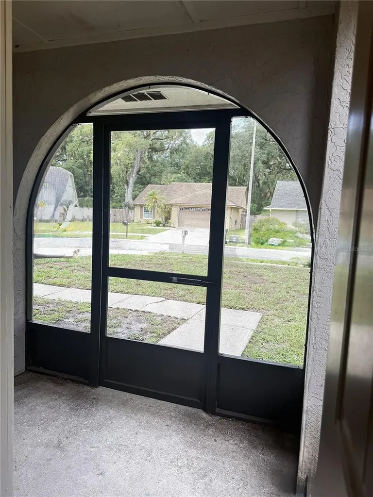2042 Shadow Pine Drive Brandon FL 33511