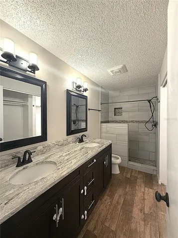 2042 Shadow Pine Drive Brandon FL 33511
