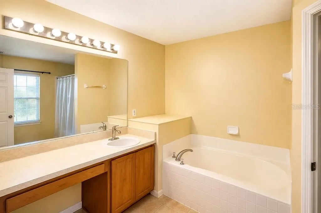 35 Belleaire Drive Palm Coast FL 32137