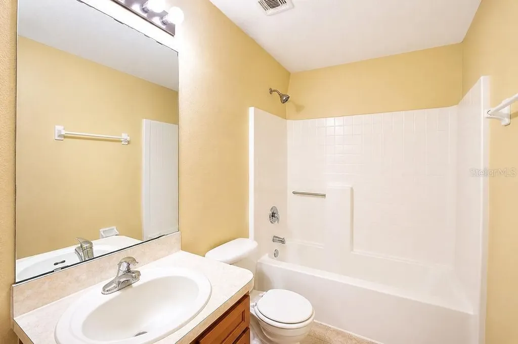 35 Belleaire Drive Palm Coast FL 32137
