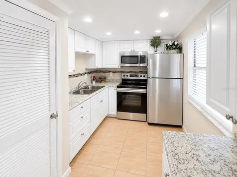 946 Virginia Street Dunedin FL 34698