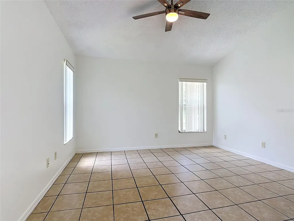 516 Pine Cone Drive Davenport FL 33897