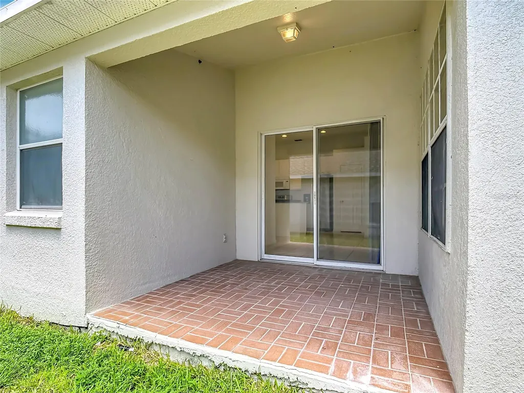 516 Pine Cone Drive Davenport FL 33897