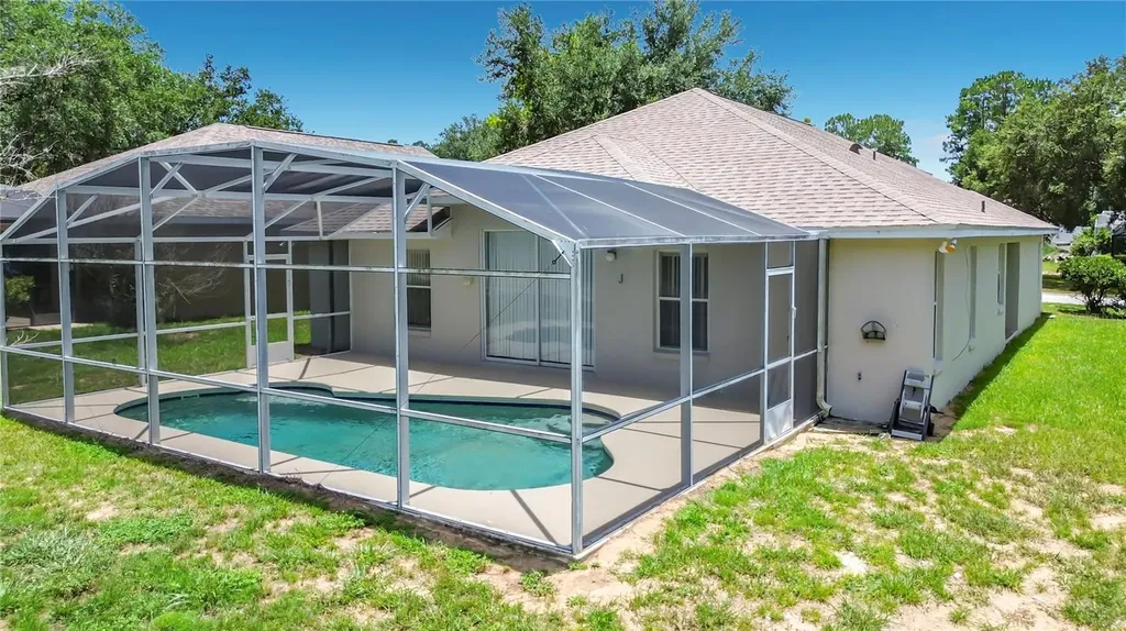 516 Pine Cone Drive Davenport FL 33897