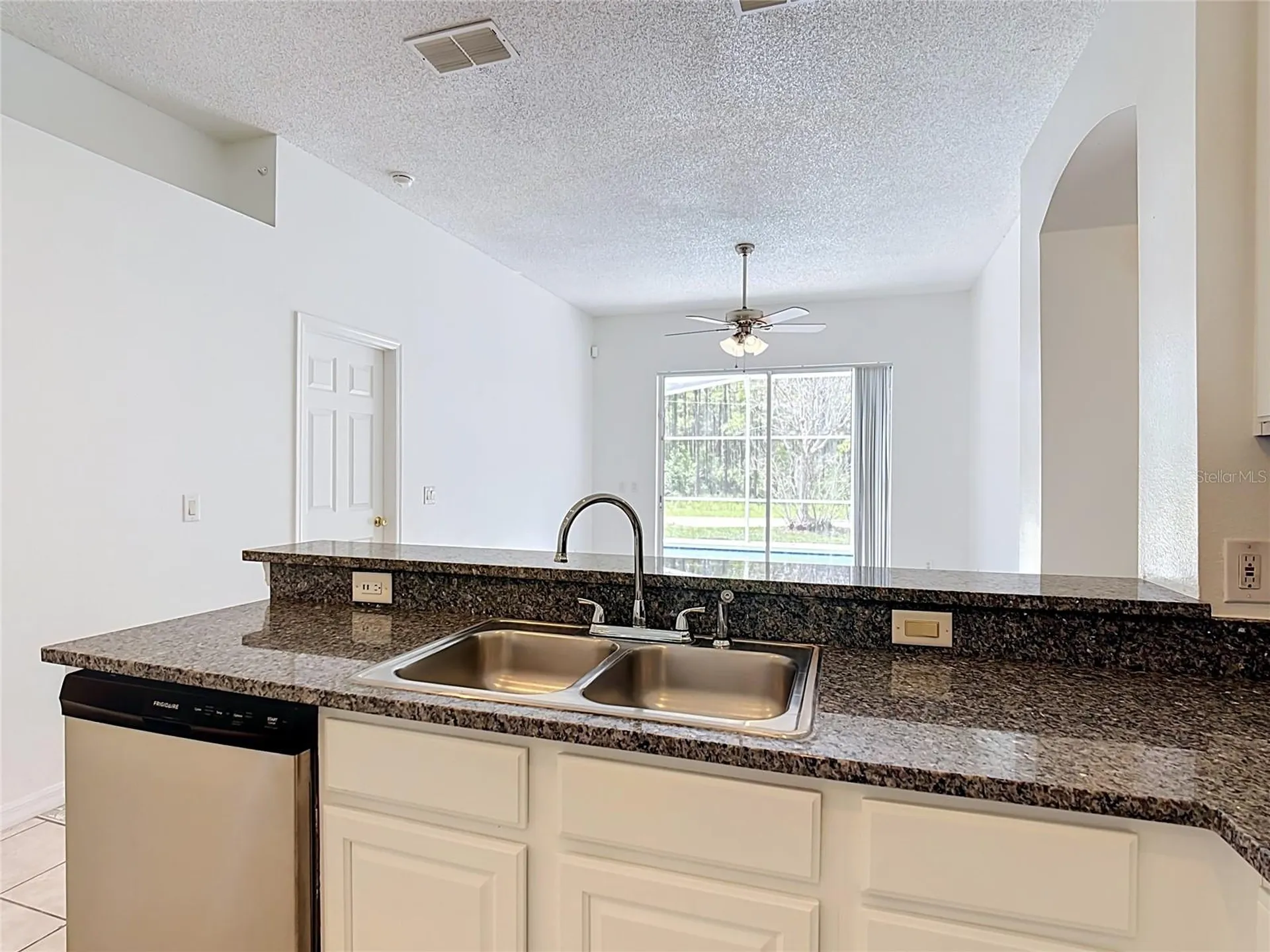 516 Pine Cone Drive Davenport FL 33897