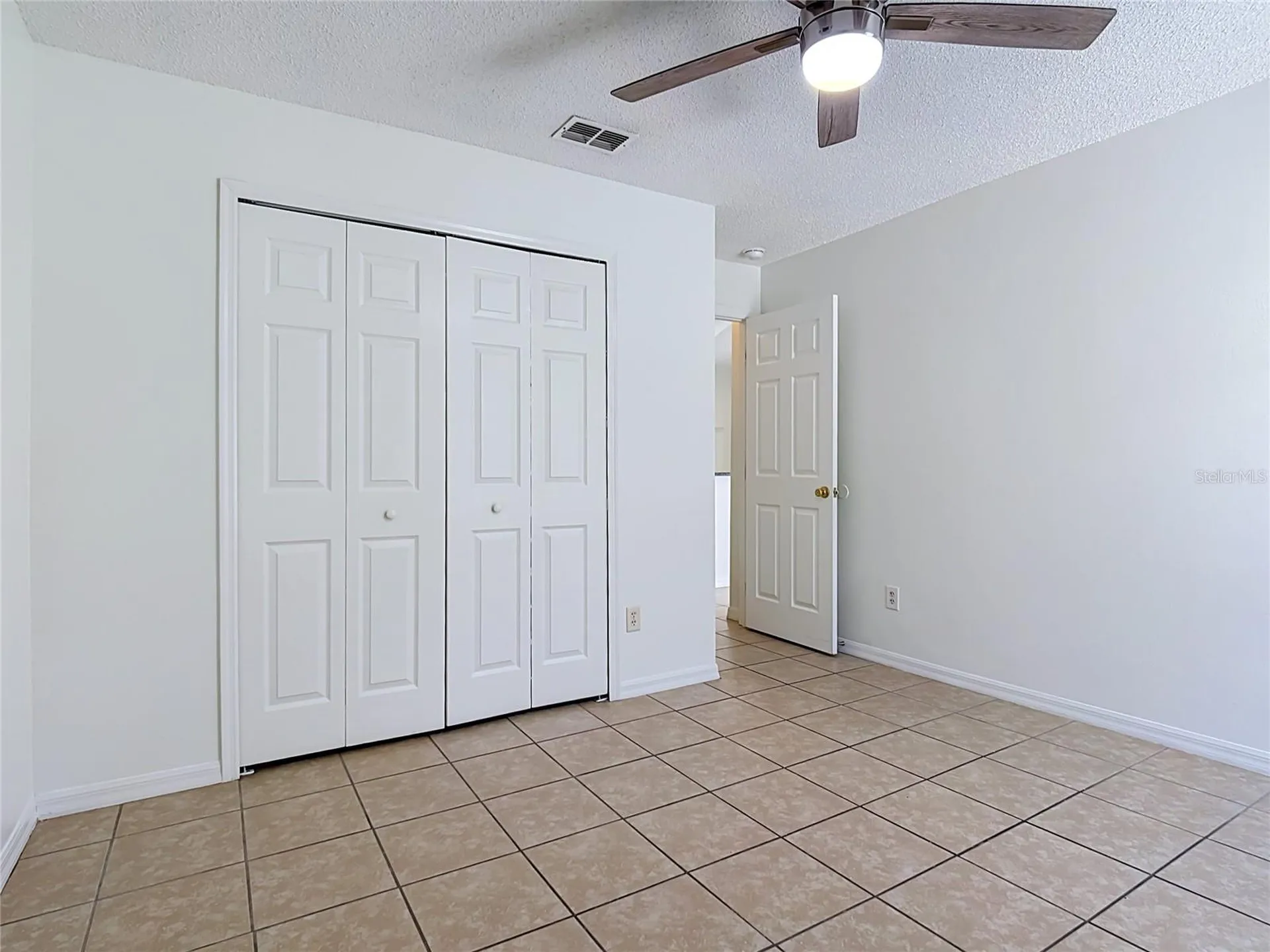 516 Pine Cone Drive Davenport FL 33897
