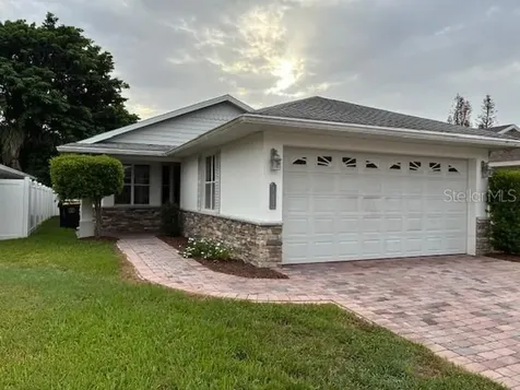 153 Newbern Circle Auburndale FL 33823