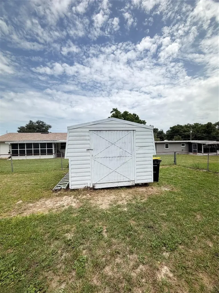 5 Moonlight Lane Winter Haven FL 33884