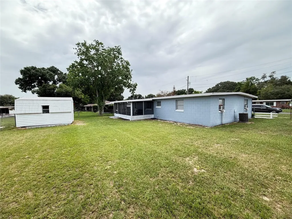 5 Moonlight Lane Winter Haven FL 33884