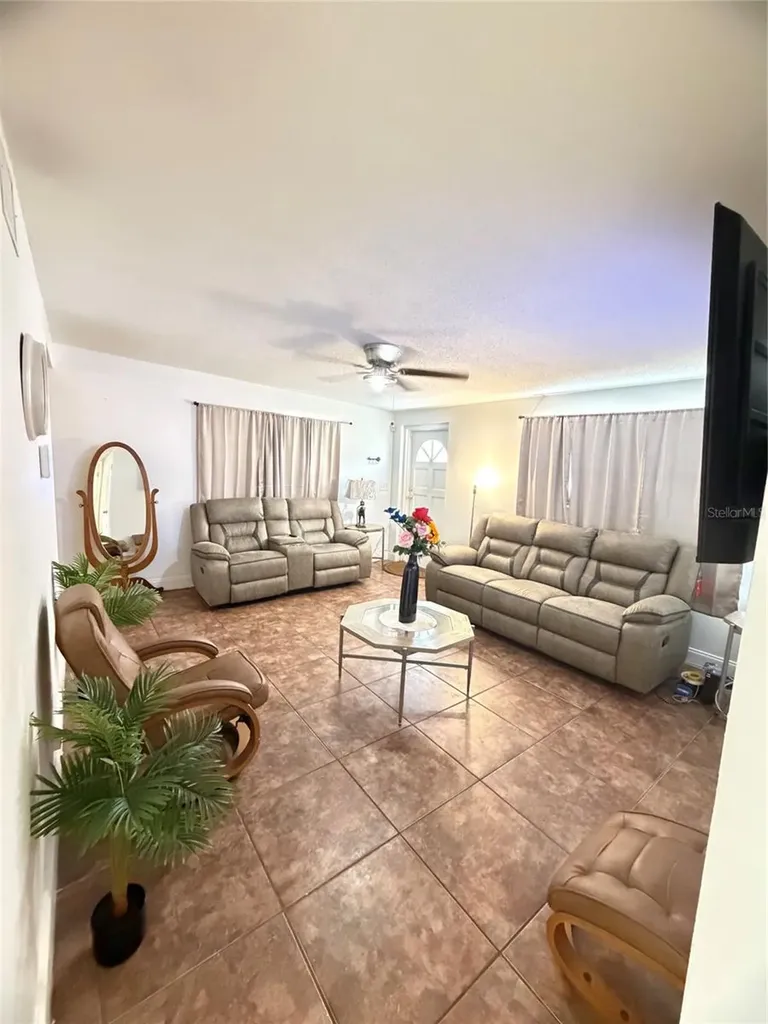 5 Moonlight Lane Winter Haven FL 33884