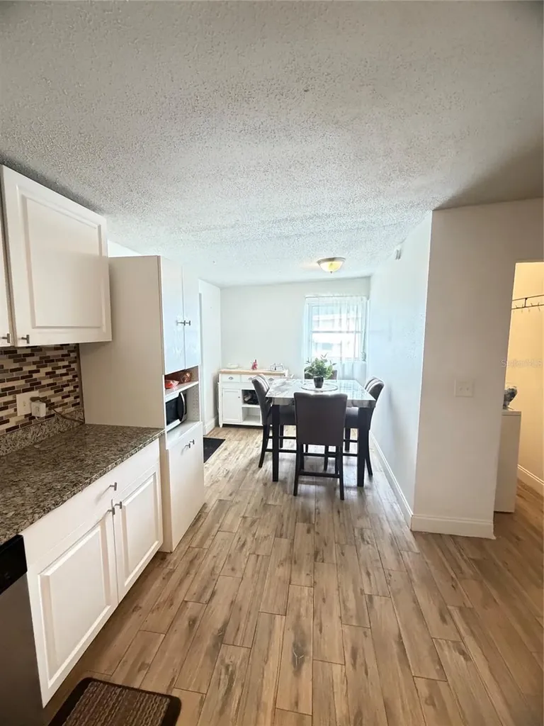 5 Moonlight Lane Winter Haven FL 33884