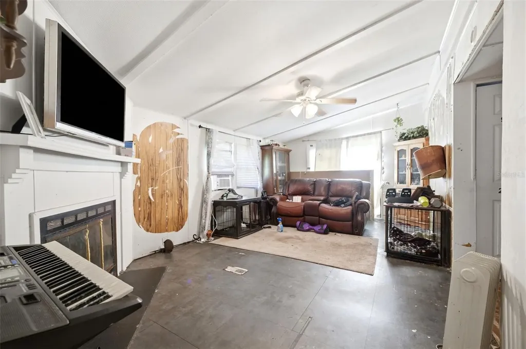 5699 S Sandalwood Way Floral City FL 34436