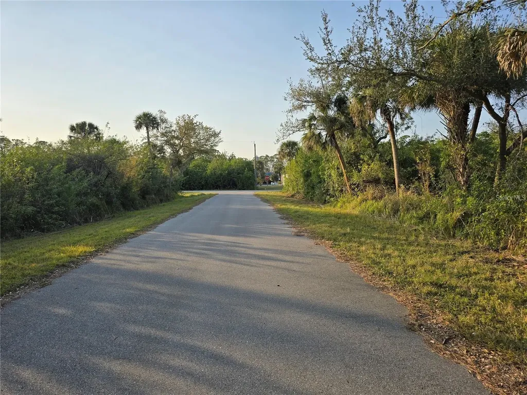 12469 Harlow Avenue Port Charlotte FL 33953