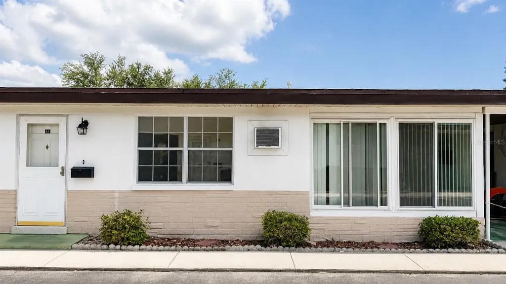 6165 58th Street N St Petersburg FL 33709