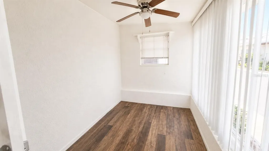 6165 58th Street N St Petersburg FL 33709
