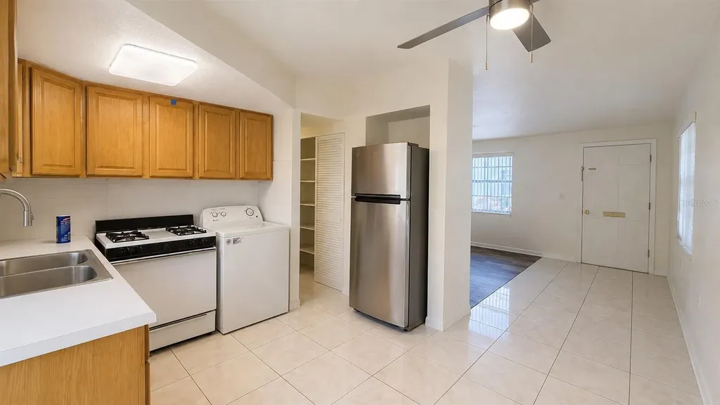 6165 58th Street N St Petersburg FL 33709