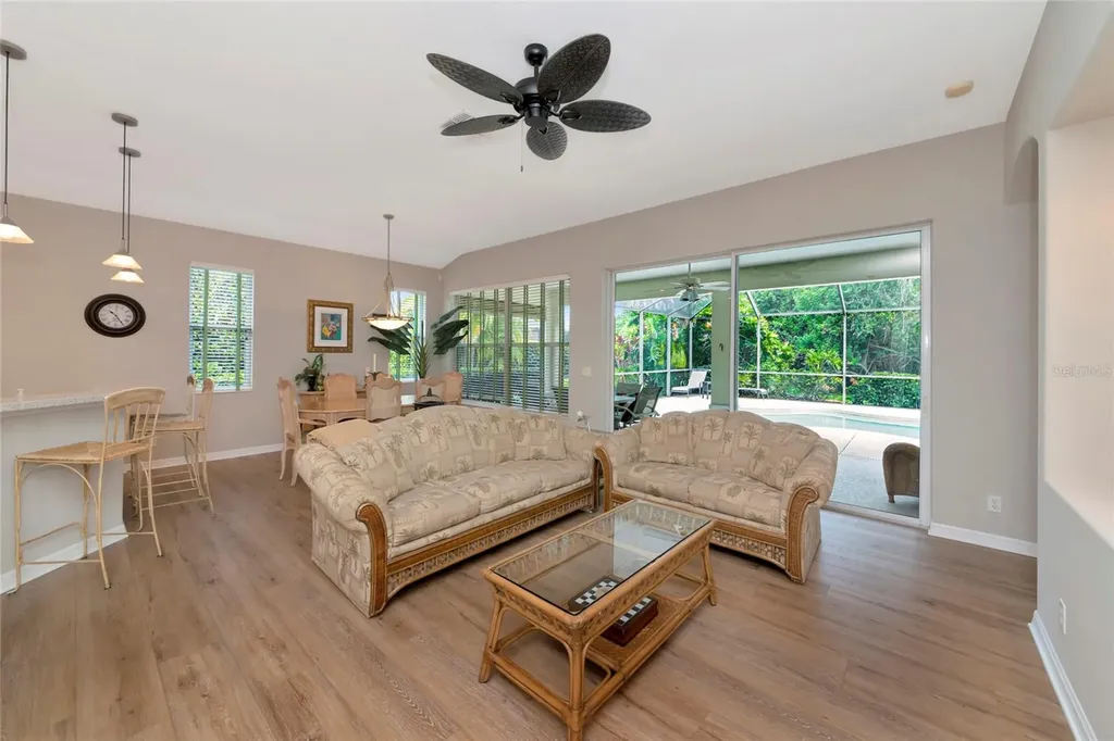 706 Misty Pond Court Bradenton FL 34212