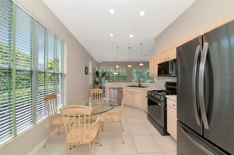 706 Misty Pond Court Bradenton FL 34212