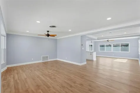 5669 45th Avenue N Kenneth City FL 33709