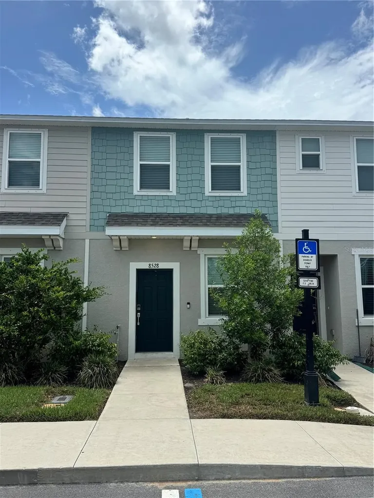 8528 Daybreak Street Sarasota FL 34241