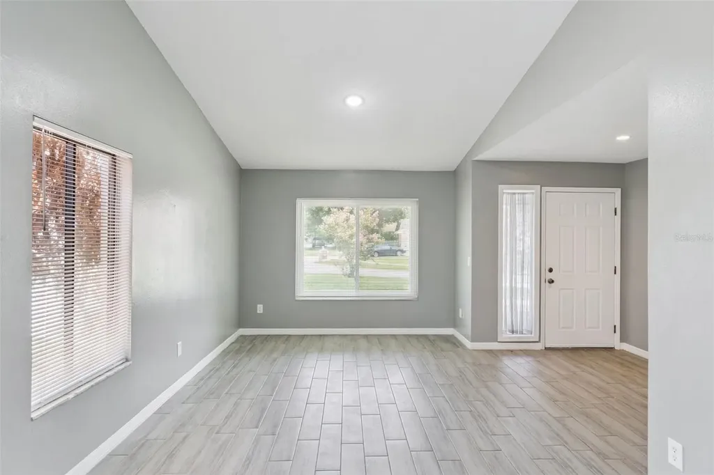 1431 Sackett Circle Orlando FL 32818