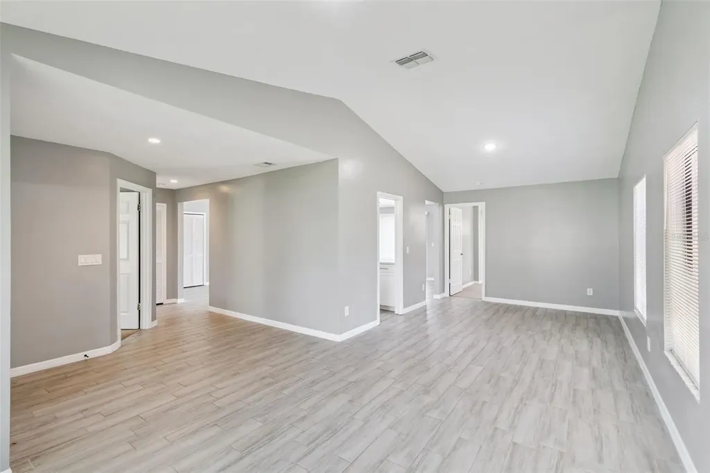 1431 Sackett Circle Orlando FL 32818