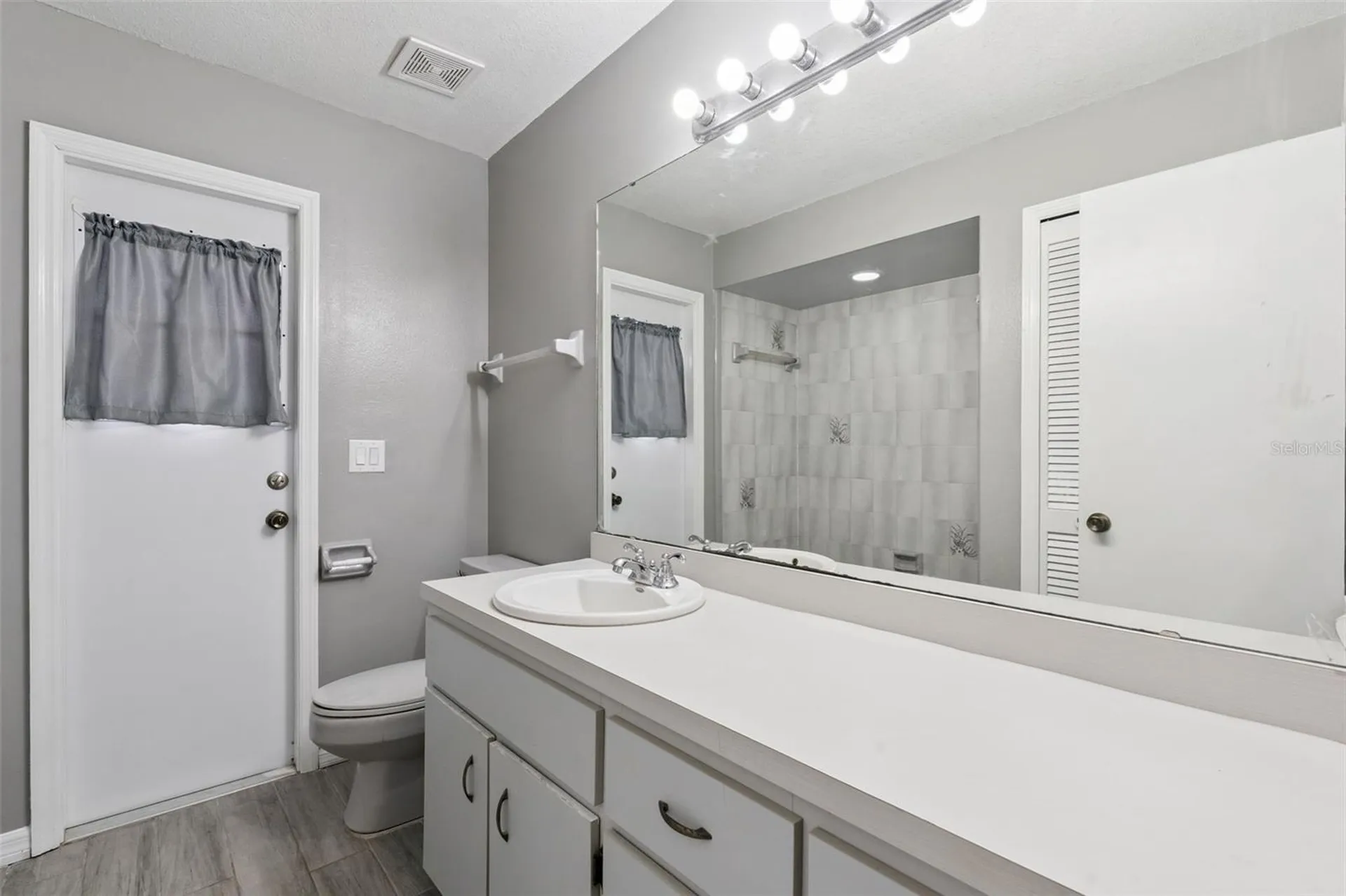 1431 Sackett Circle Orlando FL 32818