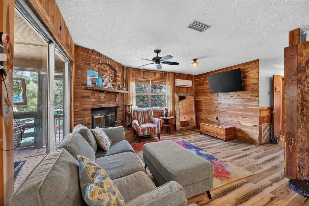 14190 NE 199th Lane Fort Mc Coy FL 32134