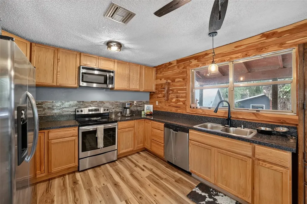 14190 NE 199th Lane Fort Mc Coy FL 32134