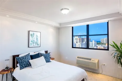 Puerta Del Condado 1095 Wilson San Juan PR 00907