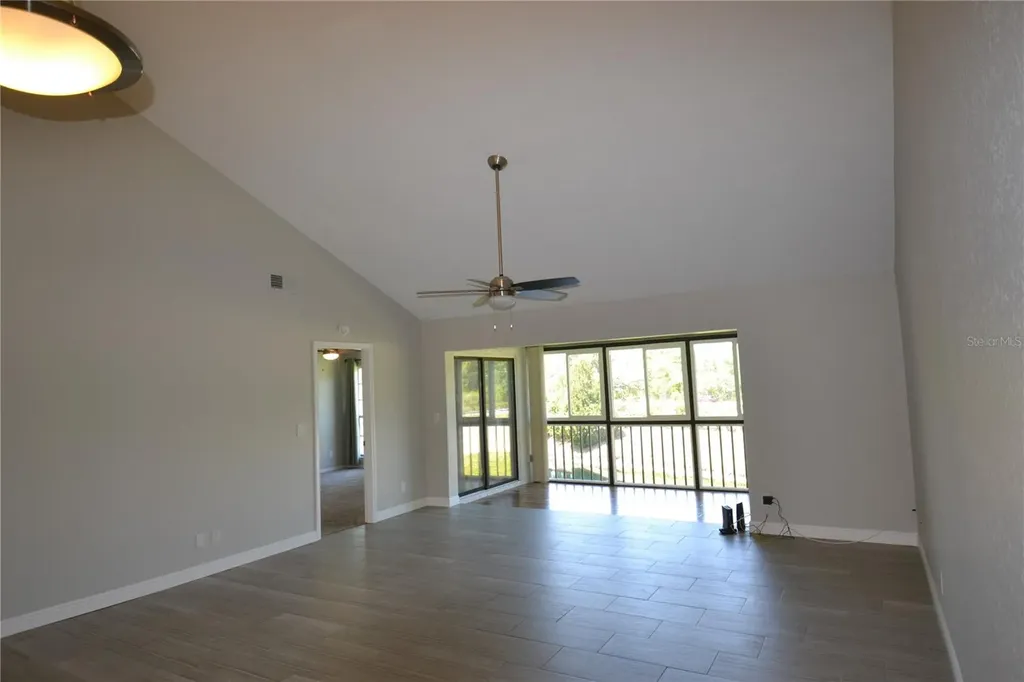 1801 E Lake Road Palm Harbor FL 34685