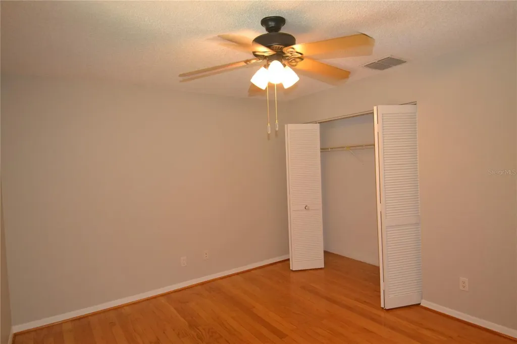 1801 E Lake Road Palm Harbor FL 34685